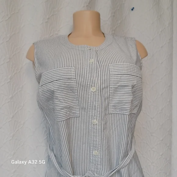 Vineyard Vines Women Size 8 Blue Striped Mini Dress - Picture 5 of 16